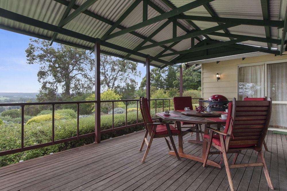 Shambhala Guesthouse Kangaroo Gully Экстерьер фото