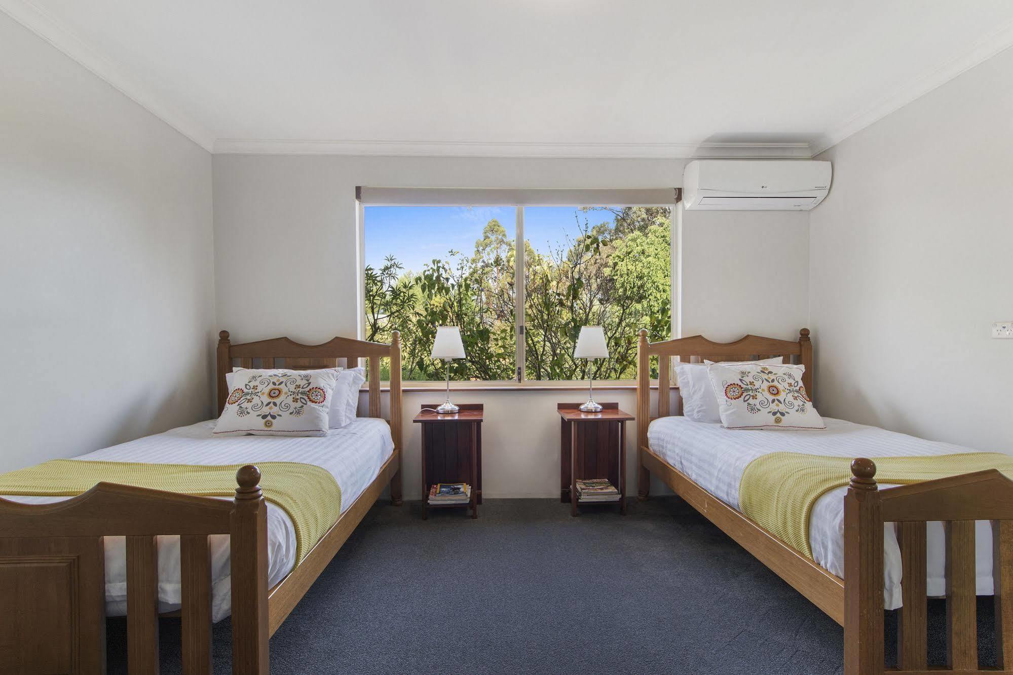 Shambhala Guesthouse Kangaroo Gully Экстерьер фото
